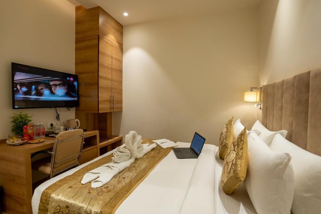 Celebrant Hotel Varanasi Dış mekan fotoğraf