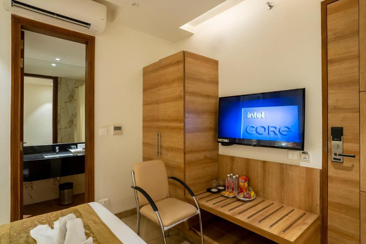 Celebrant Hotel Varanasi Dış mekan fotoğraf