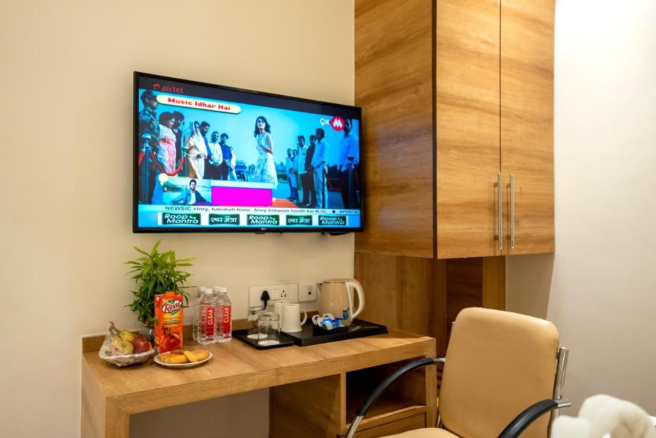 Celebrant Hotel Varanasi Dış mekan fotoğraf