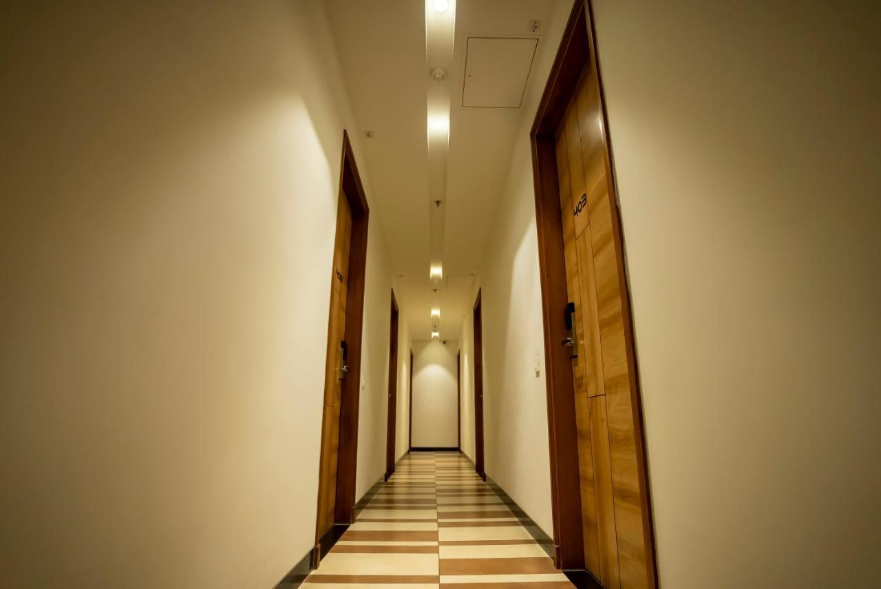 Celebrant Hotel Varanasi Dış mekan fotoğraf
