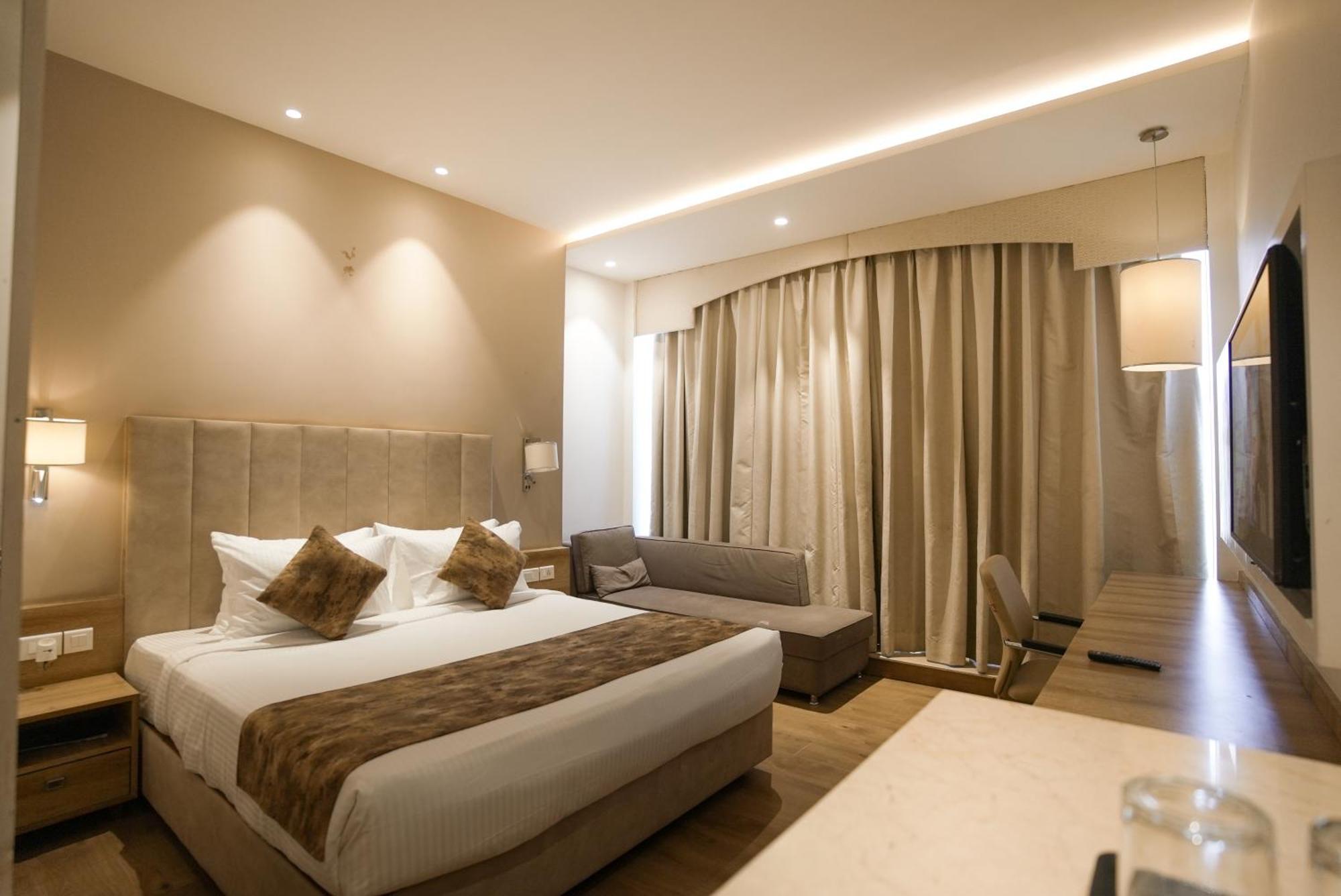 Celebrant Hotel Varanasi Dış mekan fotoğraf